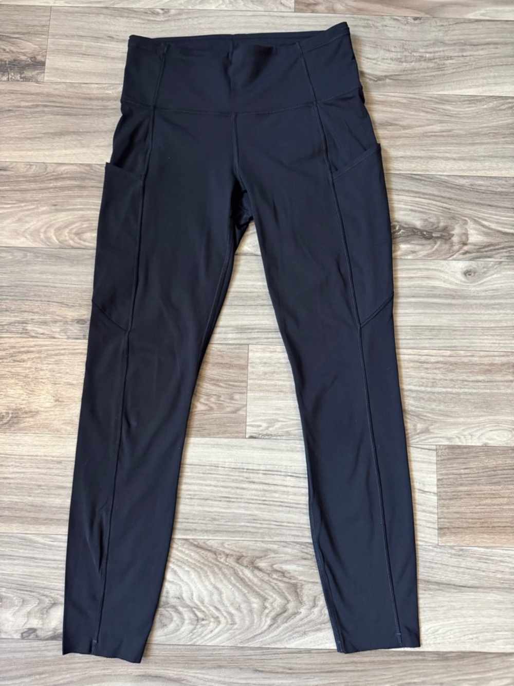 Lululemon Fast & Free 7/8 Tight II Non-Reflective 25" in Black Size 6